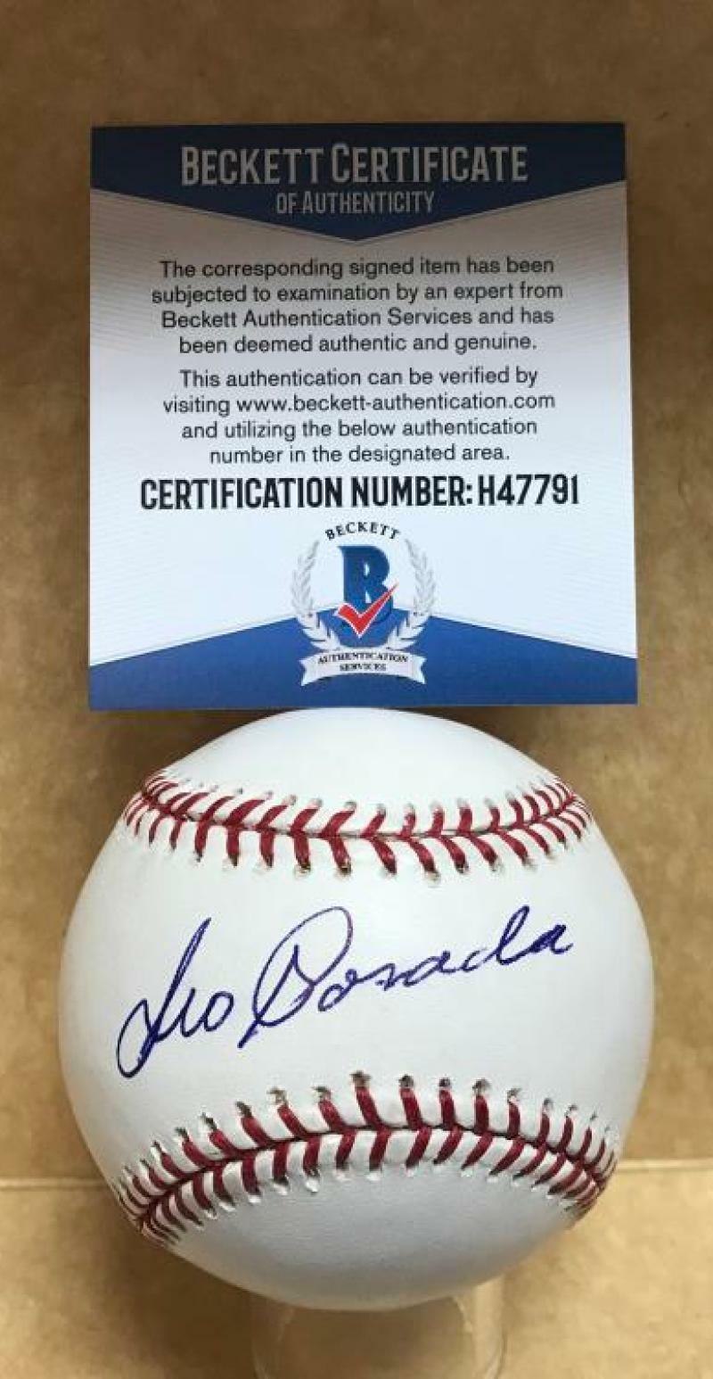 LEO POSADA KANSAS CITY A'S SIGNED AUTOGRAPHED M.L. BASEBALL BECKETT H47791