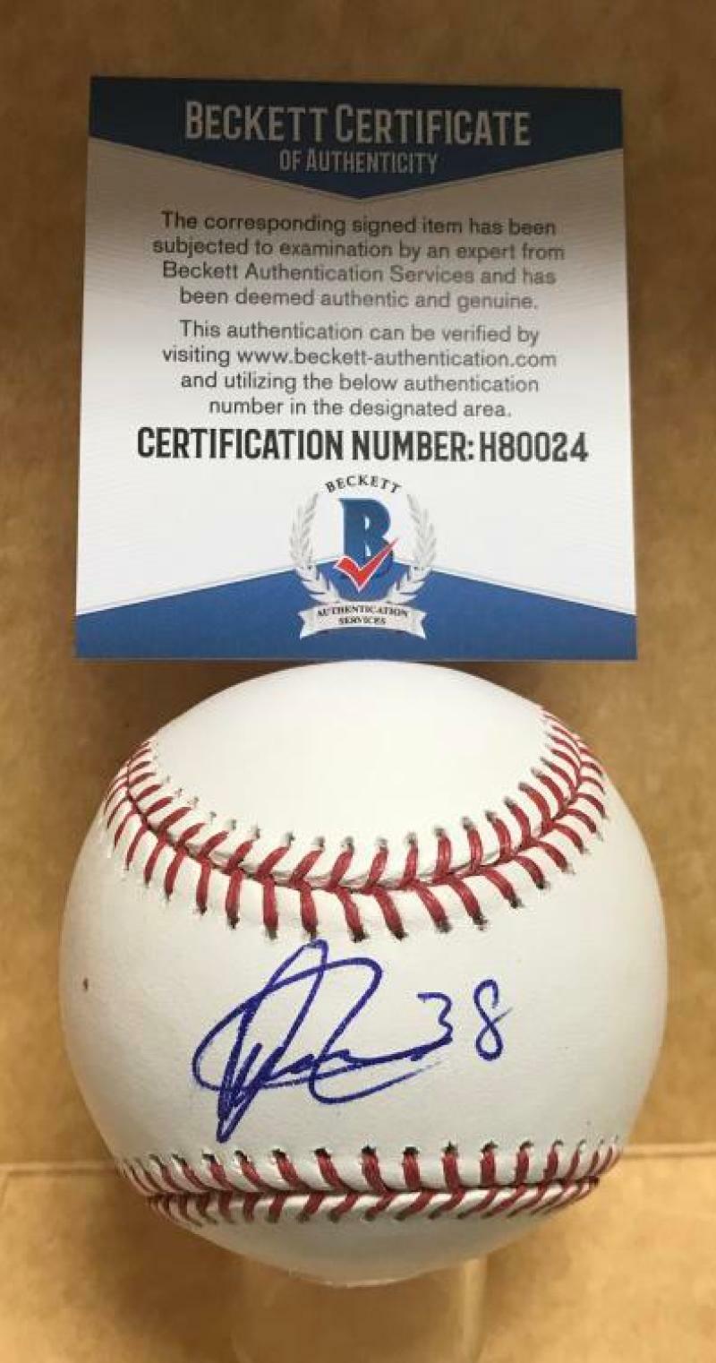 OMAR NAVAREZ SEATTLE MARINERS/VENEZUELA SIGNED M.L. BASEBALL BECKETT H80024