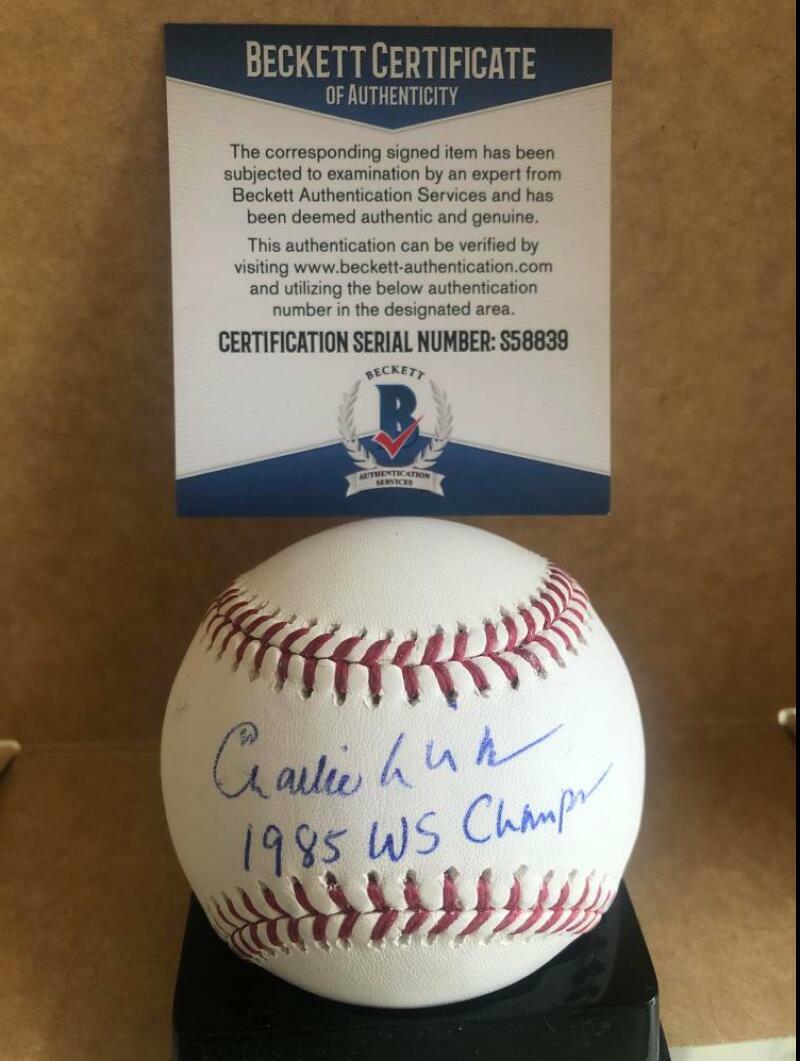 TONY LARUSSA CARDINALS/A'S SIGNED AUTO HALL OF FAME BASEBALL BECKETT S58839