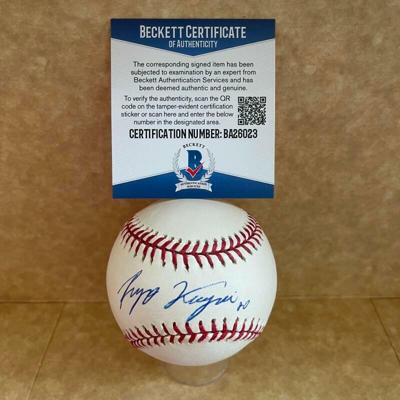 RYO KUMAGAI JAPAN/RAYS SIGNED AUTO M.L. BASEBALL BECKETT BA26023