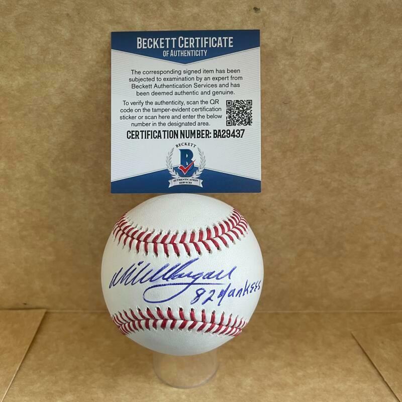 MIKE MORGAN 82 YANKEES SIGNED AUTO M.L. BASEBALL BECKETT BA29437