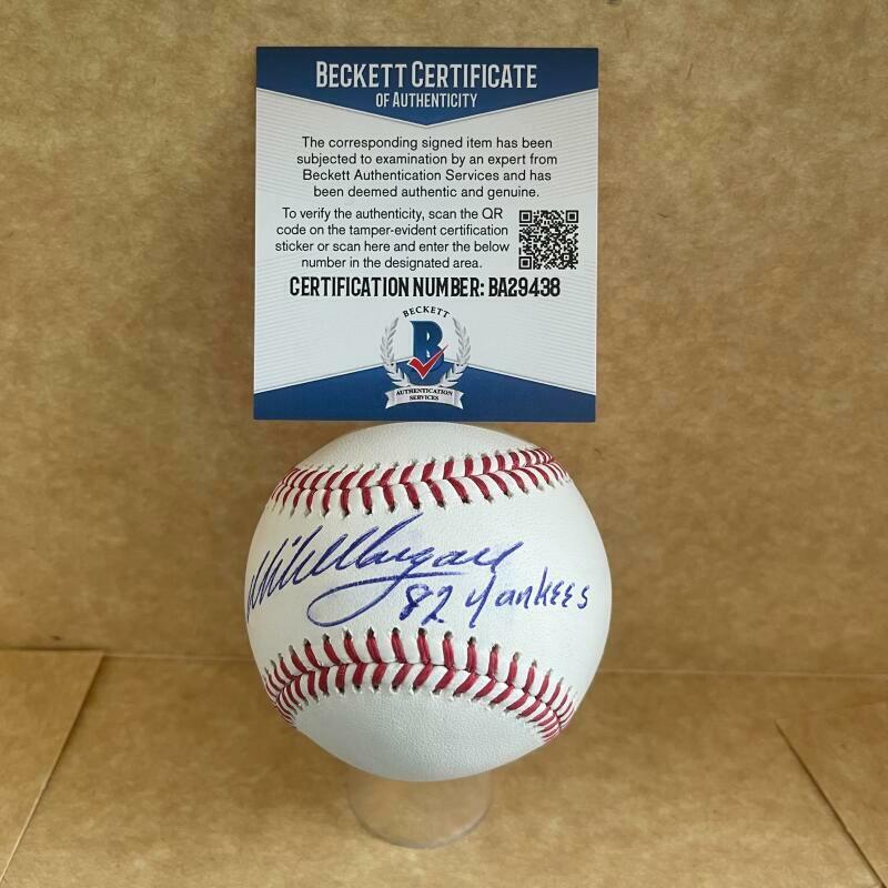 MIKE MORGAN 82 YANKEES SIGNED AUTO M.L. BASEBALL BECKETT BA29438