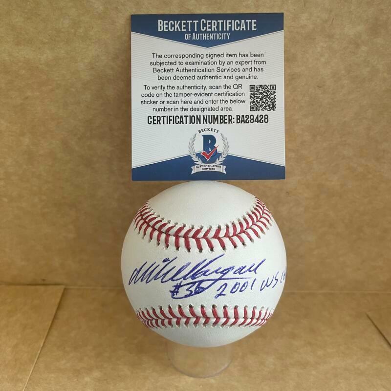 MIKE MORGAN 2001 WS CHAMPS DBACKS SIGNED AUTO M.L. BASEBALL BECKETT BA29428