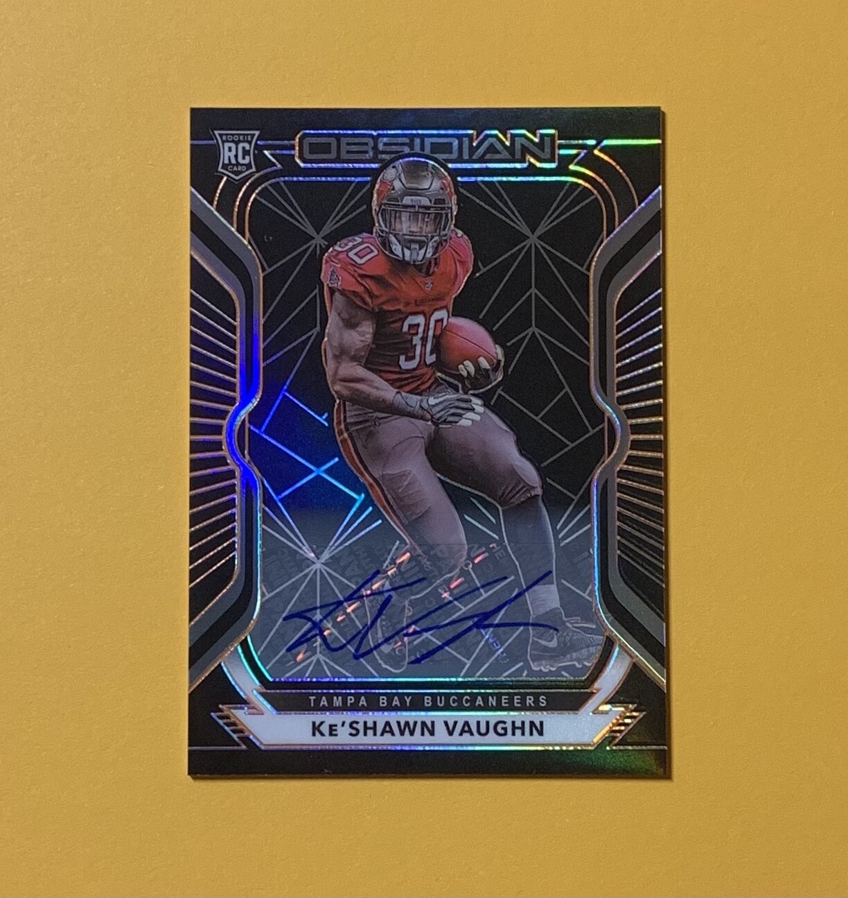 2020 PANINI OBSIDIAN KE'SHAWN VAUGHN ROOKIE AUTO /75 #128 BUCCANEERS