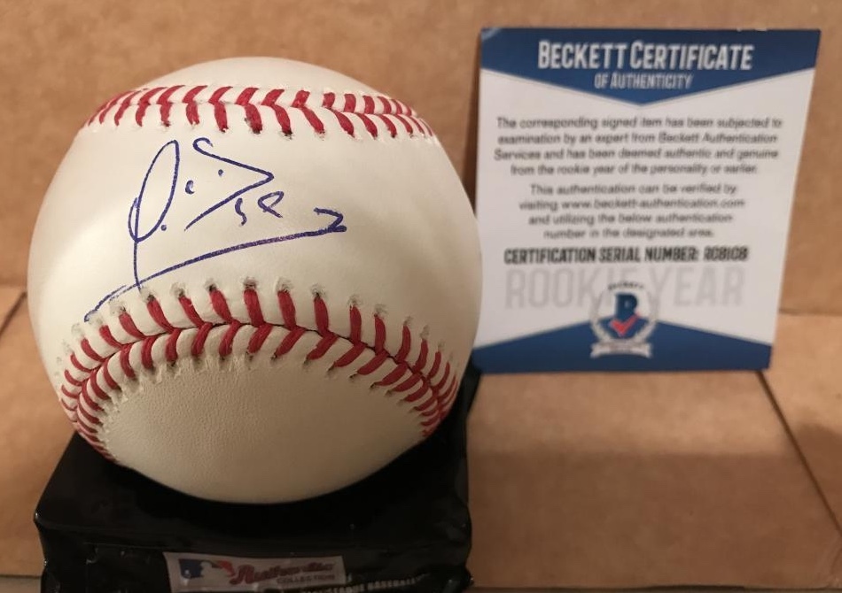 YUSNIEL DIAZ LOS ANGELES DODGERS/CUBA SIGNED M.L. BASEBALL ROOKIE YEAR BECKETT COLLECTIBLE MEMORABILIA