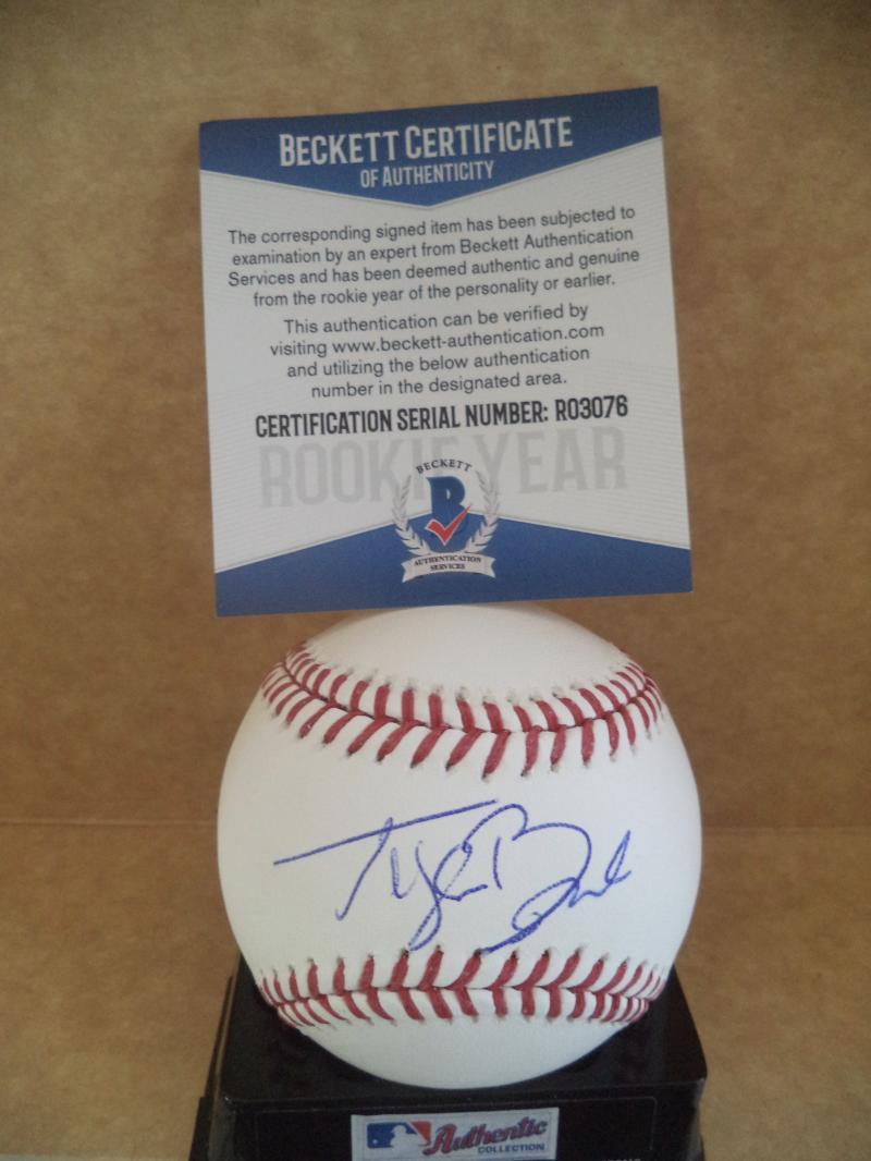 TYLER BEEDE SAN FRANCISCO GIANTS ROOKIE YEAR SIGNED ML BASEBALL BECKETT R03076