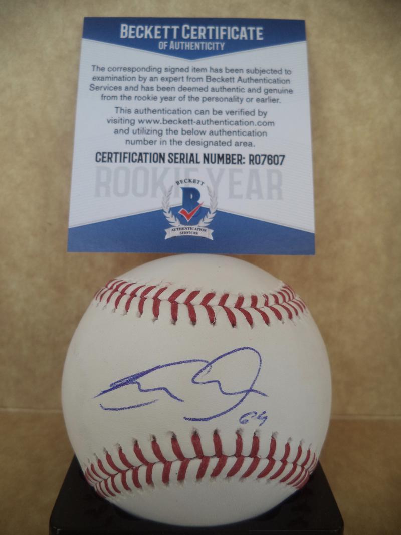 LUIZ GOHARA ATLANTA BRAVES ROOKIE YEAR SIGNED AUTO M.L. BASEBALL BECKETT R07607