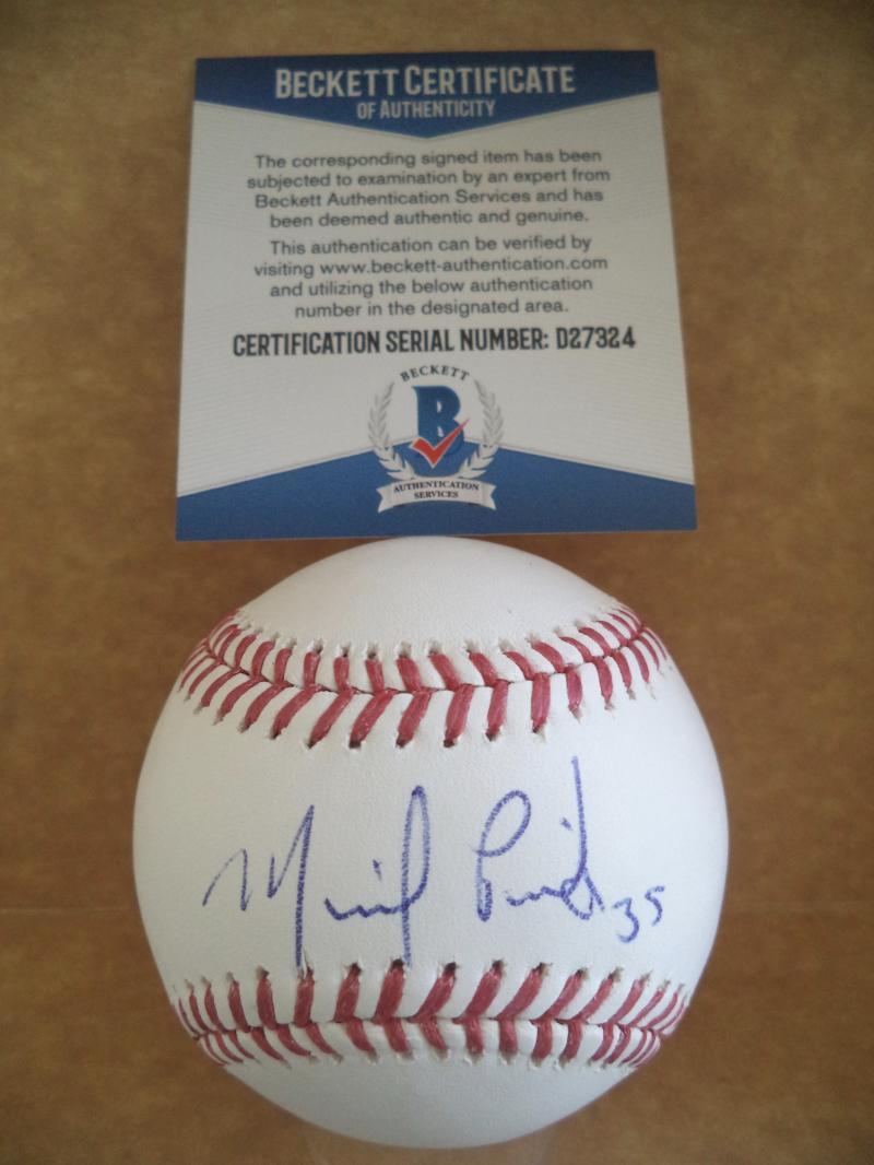 MICHAEL PINEDA MINNESOTA TWINS SIGNED AUTOGRAPHED M.L. BASEBALL BECKETT D27324