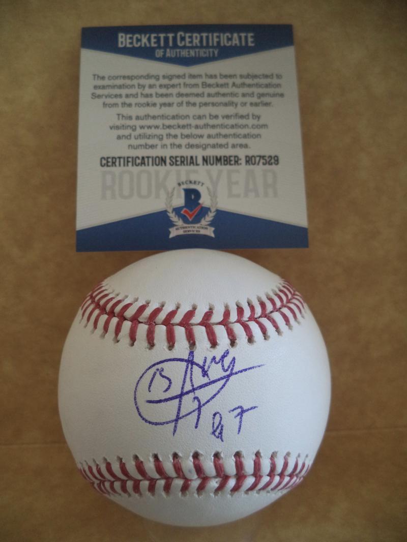 YANIO PEREZ TEXAS RANGERS CUBA ROOKIE YEAR SIGNED M.L. BASEBALL BECKETT R07529 COLLECTIBLE MEMORABILIA