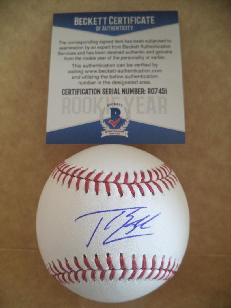 TOM ESHELMAN PHILLIES ROOKIE YEAR SIGNED AUTO M.L. BASEBALL BECKETT R07451