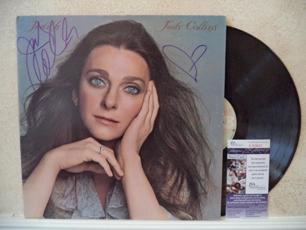 JUDY COLLINS JUDITH SIGNED BY JUDY COLLINS VINYL RECORD ALBUM BECKETT S62843