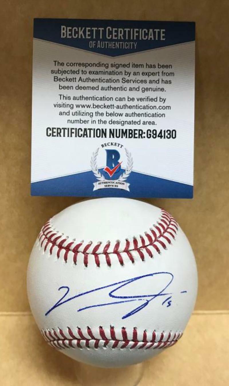VICTOR ROBLES WASHINGTON NATIONALS SIGNED M.L. BASEBALL BECKETT G94130