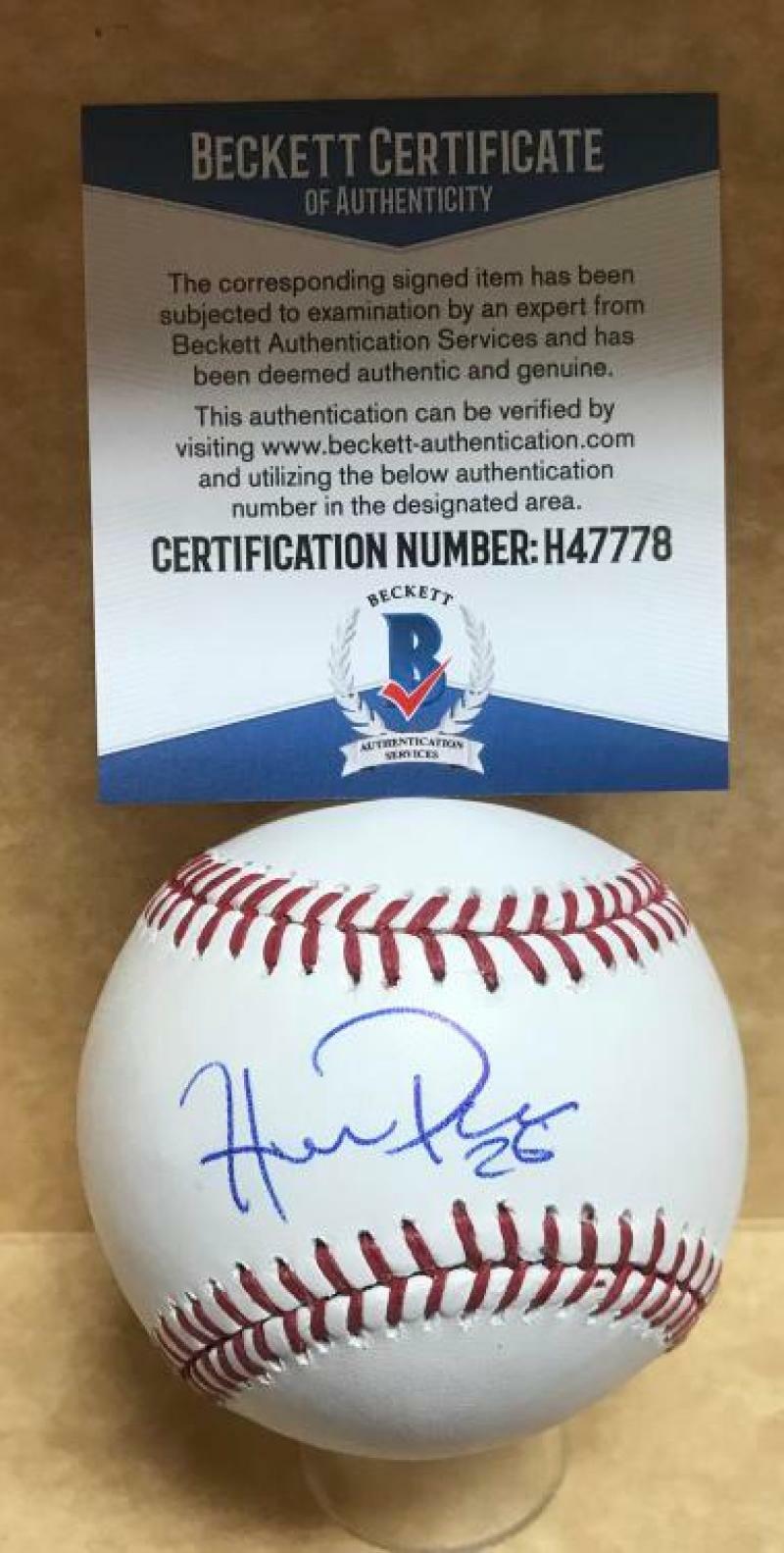 HERNAN PEREZ BREWERS/TIGERS SIGNED AUTOGRAPHED M.L. BASEBALL BECKETT H47778