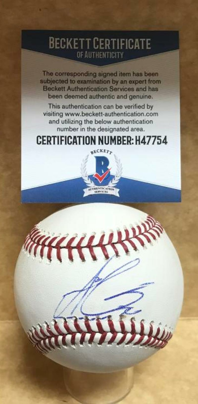JOSE OSUNA PITTSBVURGH PIRATES SIGNED AUTOGRAPHED M.L. BASEBALL BECKETT H47754