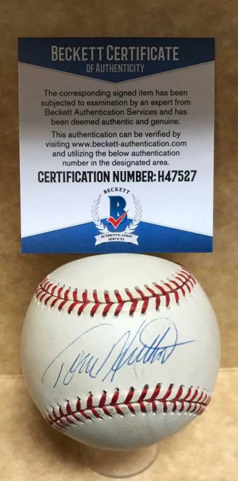 TOMMY HUTTON PHILLIES/DODGERS SIGNED AUTO N.L. BASEBALL BECKETT H47527