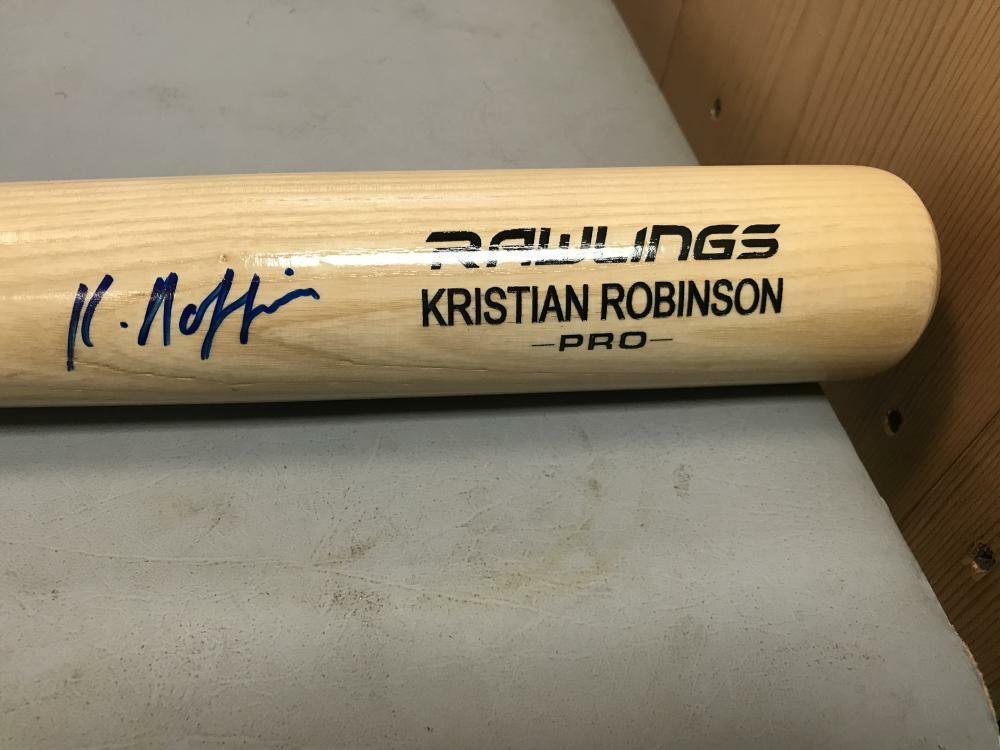 KRISTIAN ROBINSON ARIZONA DIAMONDBACKS SIGNED ENGRAVED RAWLINGS BAT JSA SD55235