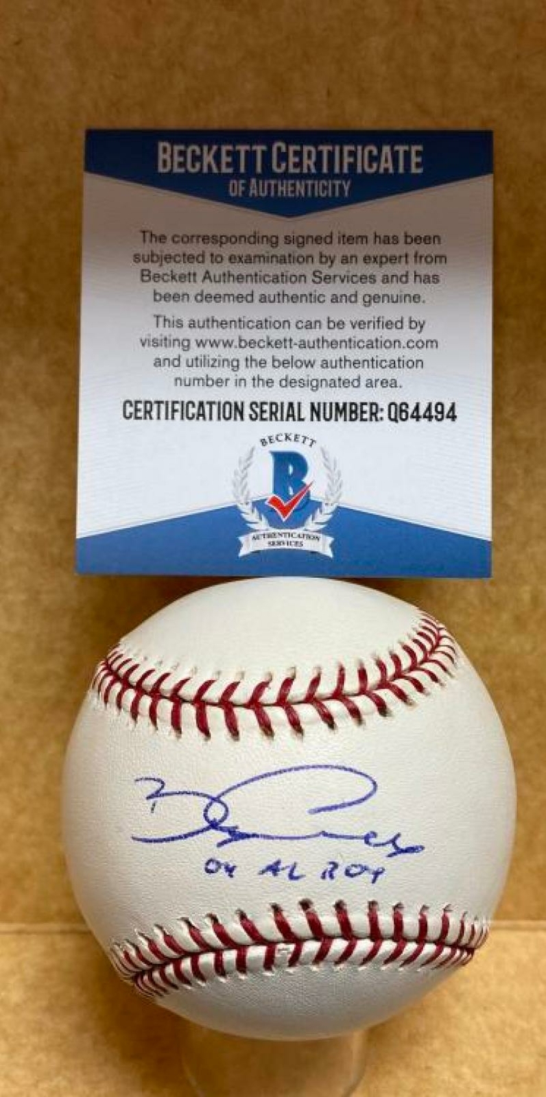 BOBBY CROSBY 04 AL ROY A'S SIGNED AUTOGRAPHED M.L. BASEBALL BECKETT Q64494