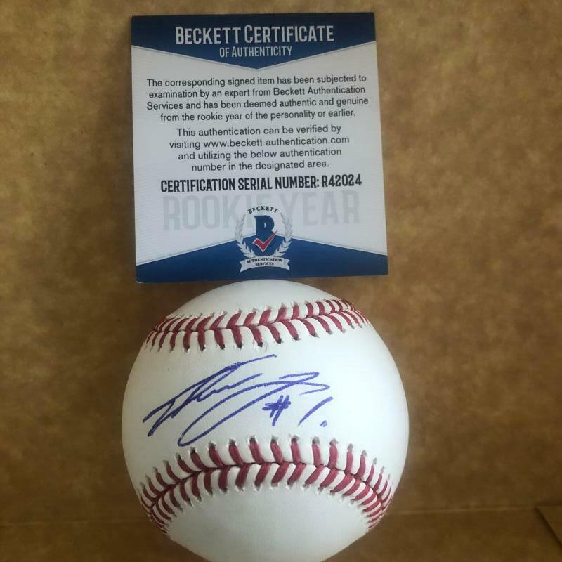 SHUN YAMAGUCHI TORONTO BLUE JAYS SIGNED AUTOGRAPHED M.L. BASEBALL BECKETT R42024