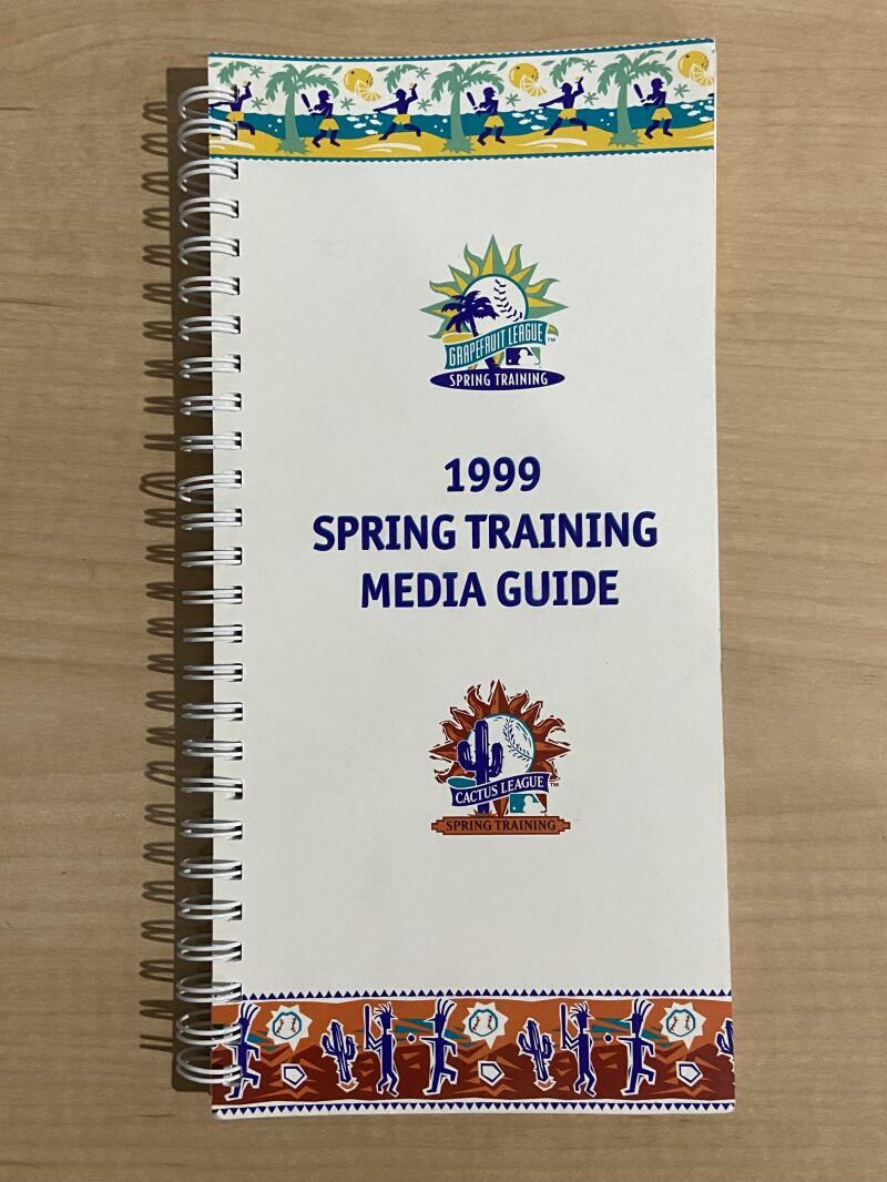1999 GRAPEFRUIT LEAGUE CACTUS LEAGUE SPRING TRAINING MEDIA GUIDE 170 PAGES COLLECTIBLE MEMORABILIA