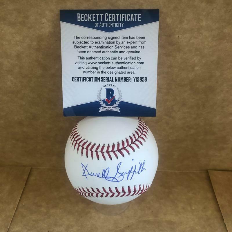 DERRELL GRIFFITH LOS ANGELES DODGERS SIGNED AUTO M.L. BASEBALL BECKETT Y12853