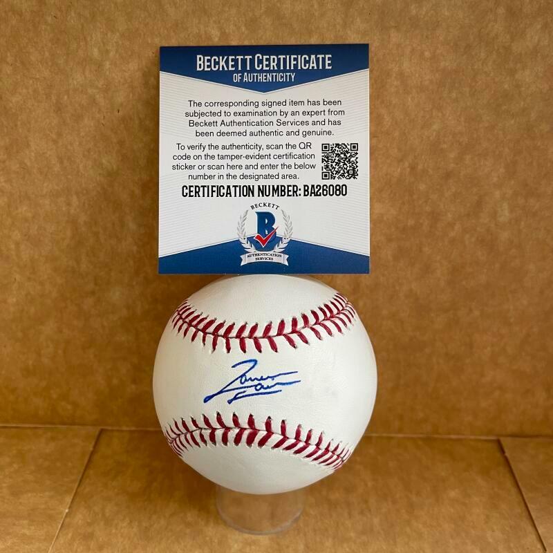 JAMESON TAILLON NEW YORK YANKEES SIGNED AUTOGRAPHED M.L. BASEBALL BAS BA26080