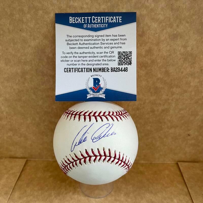 ANTONIO OSUNA YANKEES/DODGERS SIGNED AUTO M.L. BASEBALL BECKETT BA29446