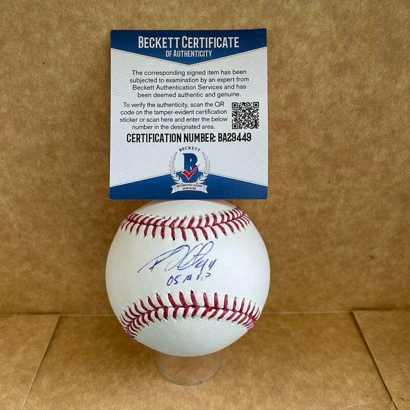 ROY OSWALT PHILLIES 05 NLCS SIGNED AUTO M.L. BASEBALL BECKETT BA29449