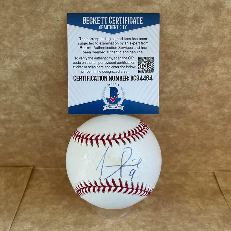 JUAN PIERRE MARLINS SIGNED 2003 WORLD SERIES BASEBALL BECKETT BC94464