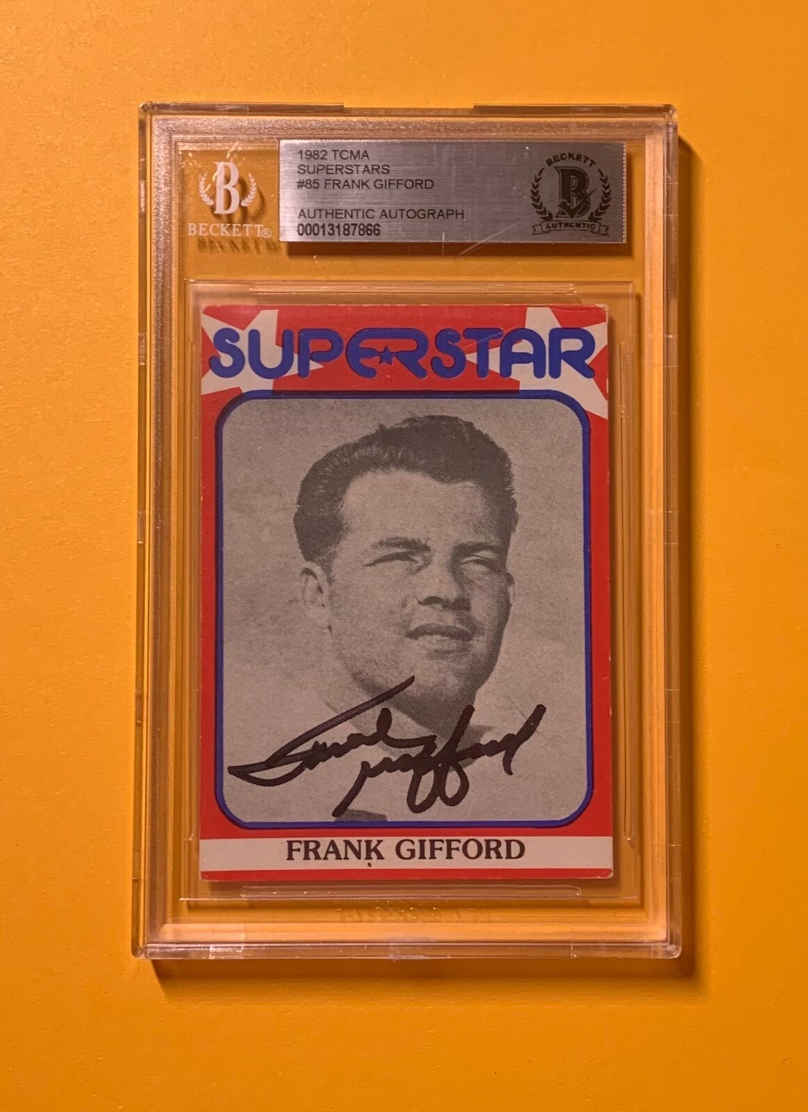 1982 TCMA SUPERSTARS FRANK GIFFORD #85 AUTHENTIC AUTO BECKETT CERTIFIED