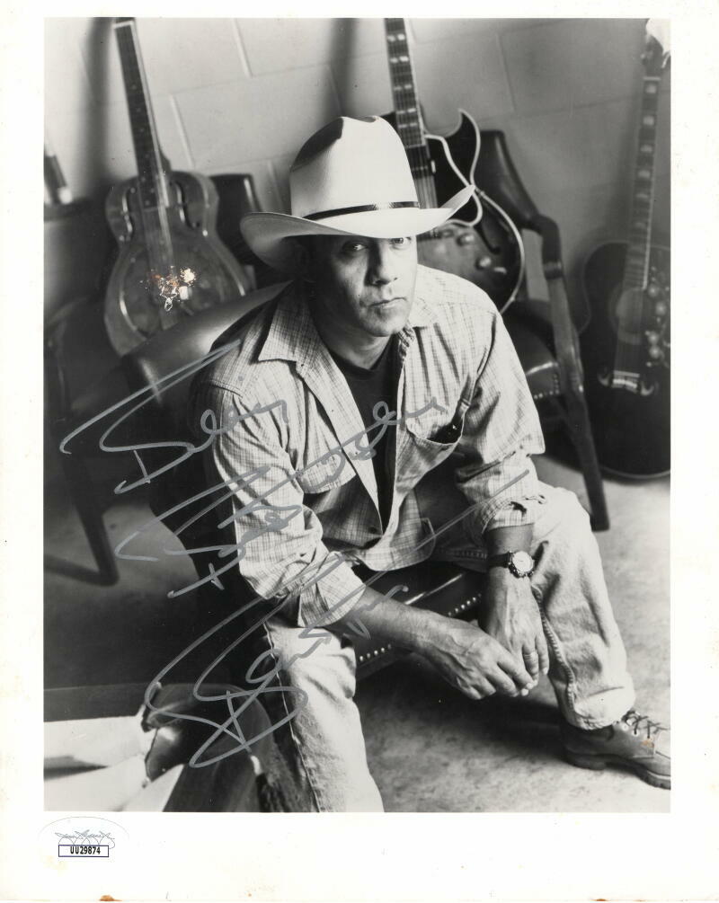 BERNIE TAUPIN SIGNED AUTOGRAPH 8X10 PHOTO - ELTON JOHN COLLABORATOR W/ JSA