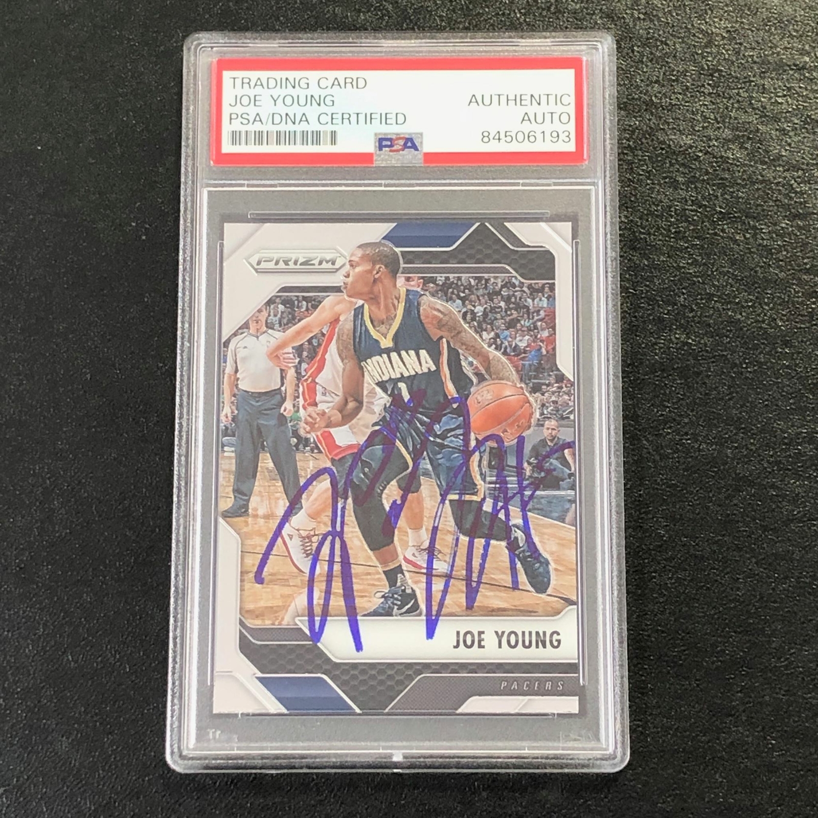 2016-17 Panini Prizm #188 Joe Young Signed Card AUTO PSA Slabbed Pacers