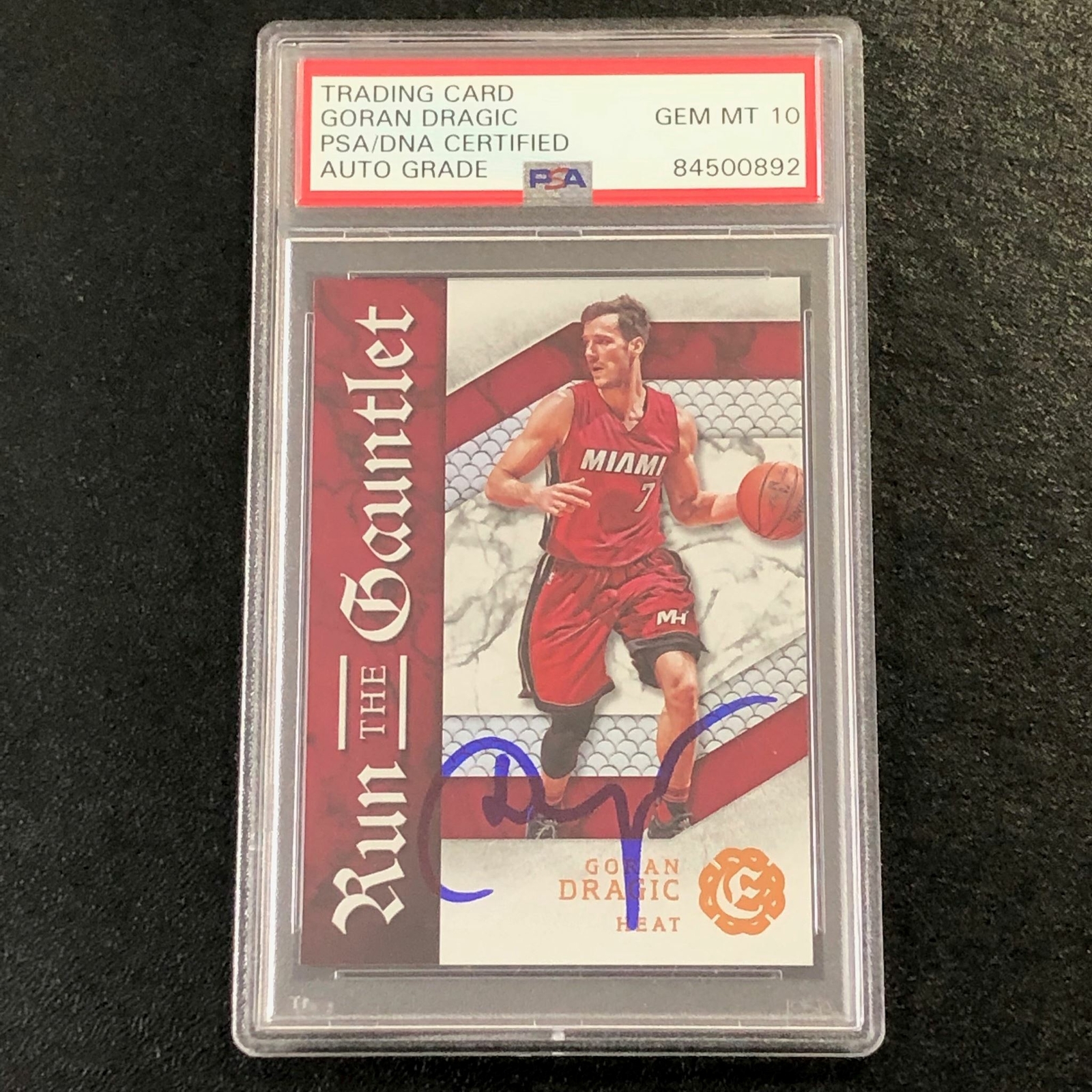 2016-17 Panini Excalibur #12 Goran Dragic Signed Card AUTO 10 PSA/DNA Slabbed He