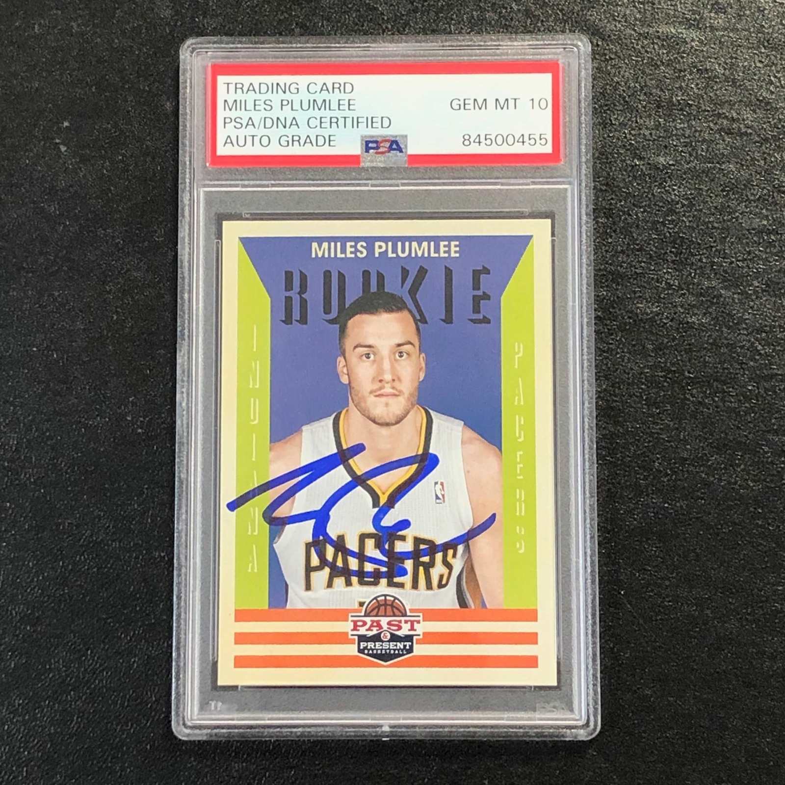 2012-13 Panini Past & Present #224 Miles Plumlee Signed Rookie Card AUTO 10 PSA