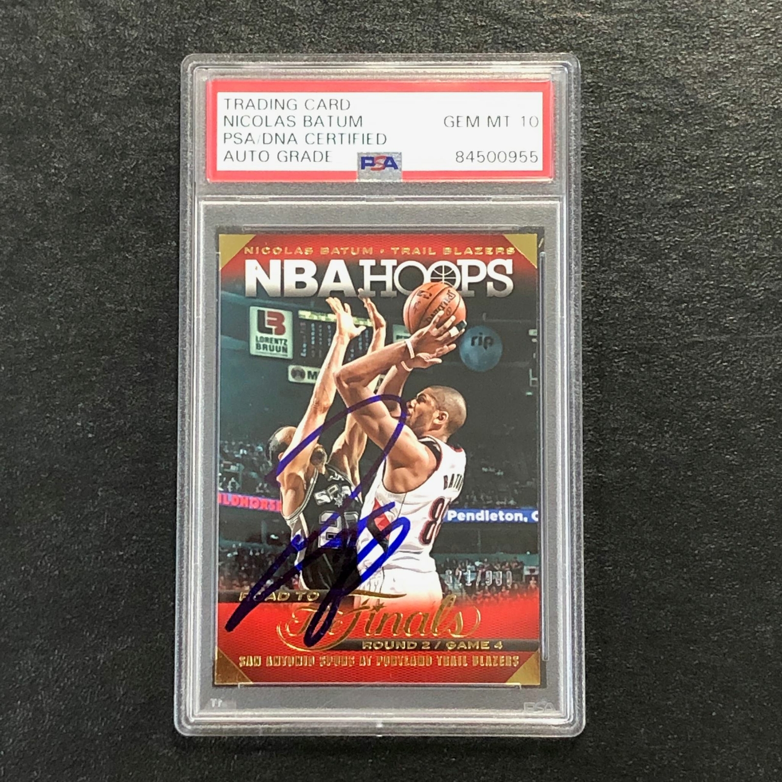 2014 NBA Hoops the Finals #59 Nicolas Batum Signed Card AUTO 10 PSA Slabbed Blaz