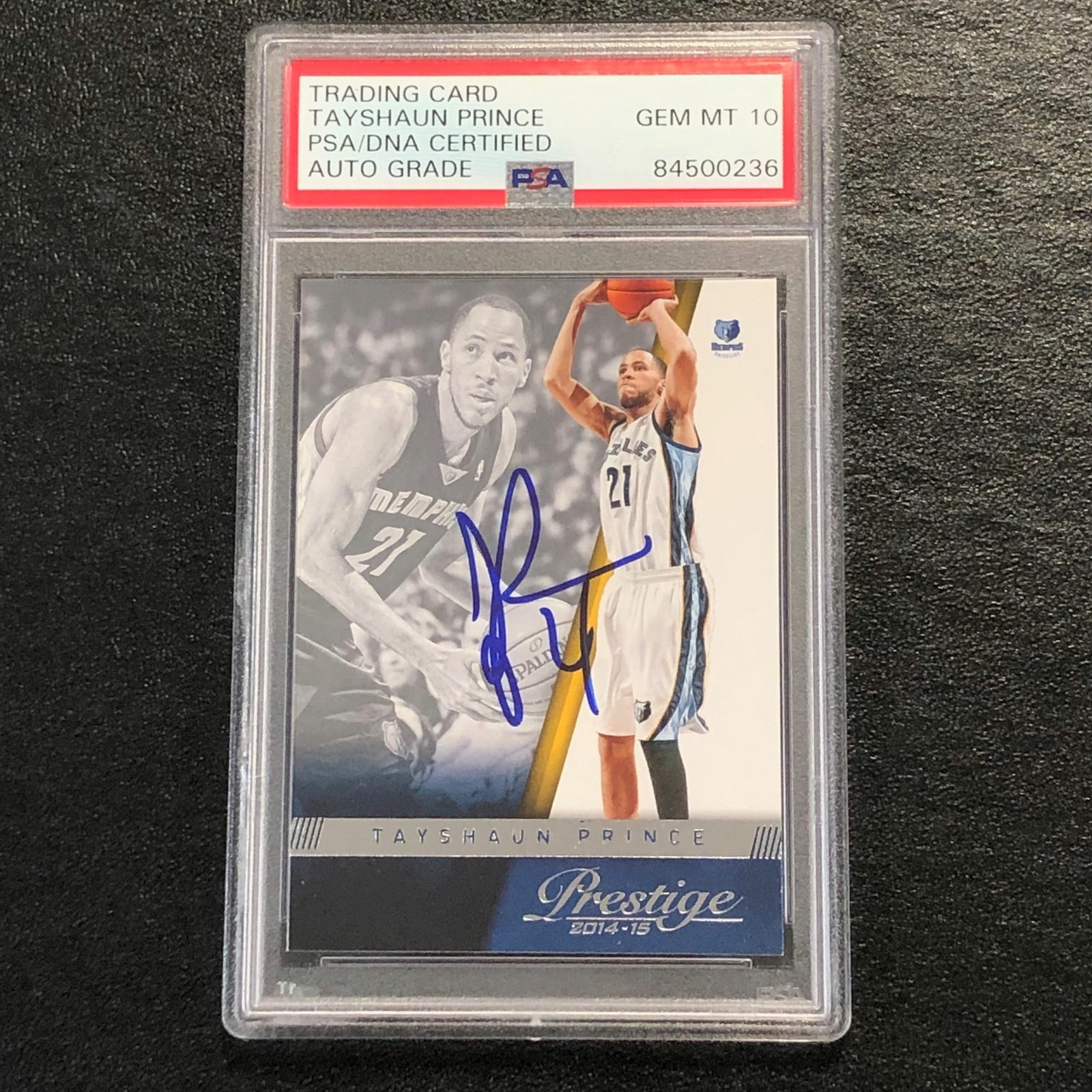 2014-15 Panini Prestige #121 Tayshaun Prince Signed Card AUTO 10 PSA Slabbed Gri