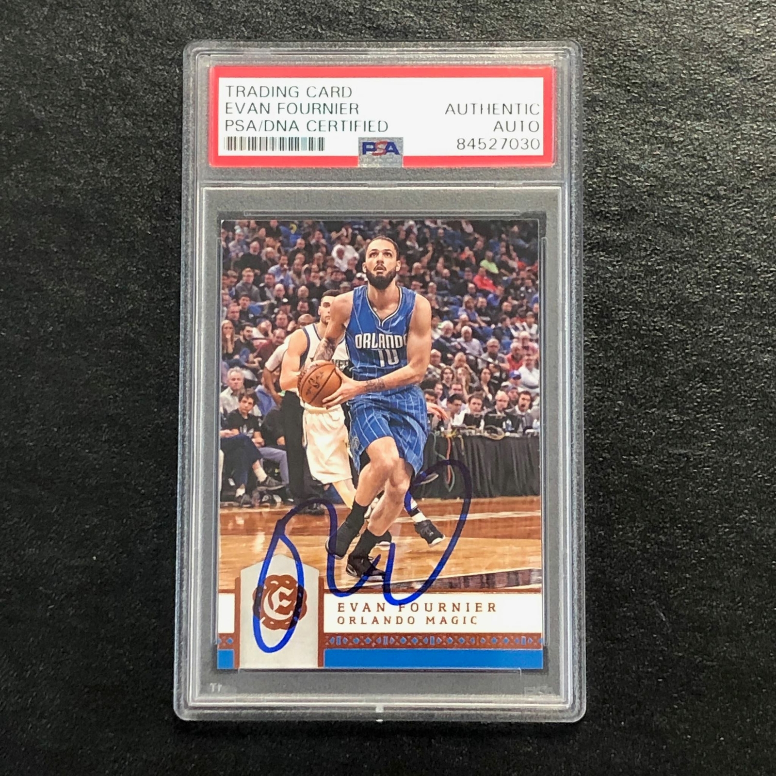 2016-17 Panini Excalibur #131 Evan Fournier Signed Card AUTO PSA Slabbed Magic