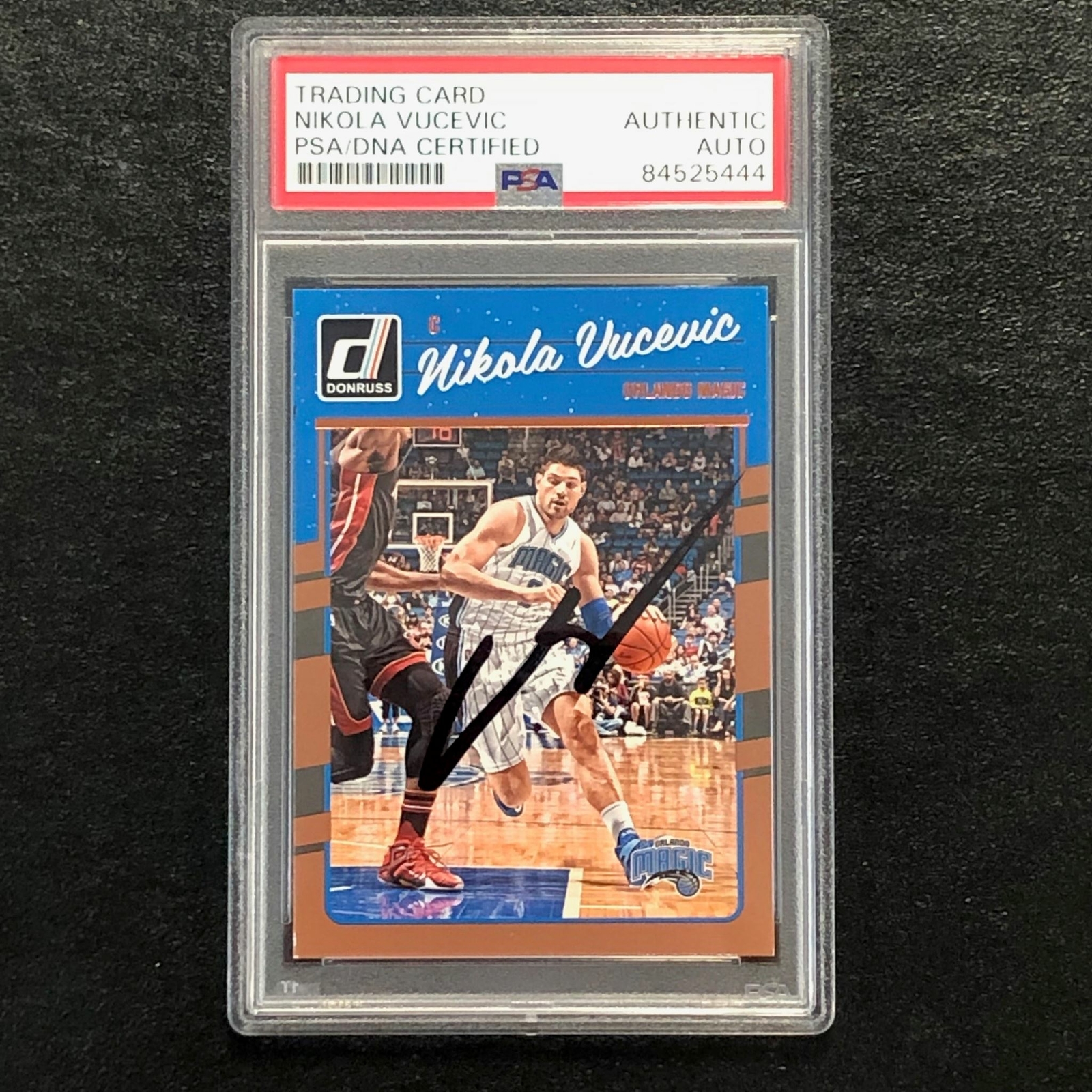 2016-17 Donruss #73 Nikola Vucevic Signed Card AUTO PSA Slabbed Magic