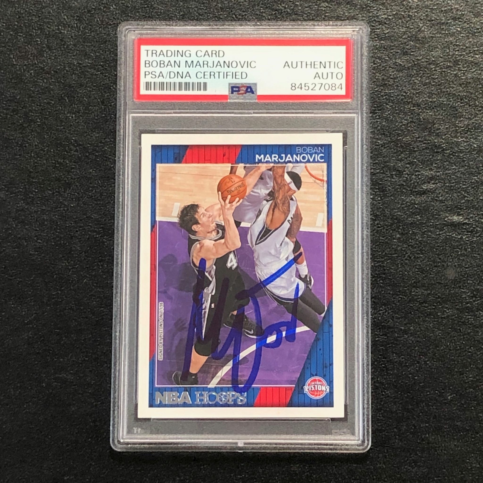 2016-17 NBA Hoops #233 Boban Marjanovic signed Auto Card PSA/DNA Slabbed Pistons