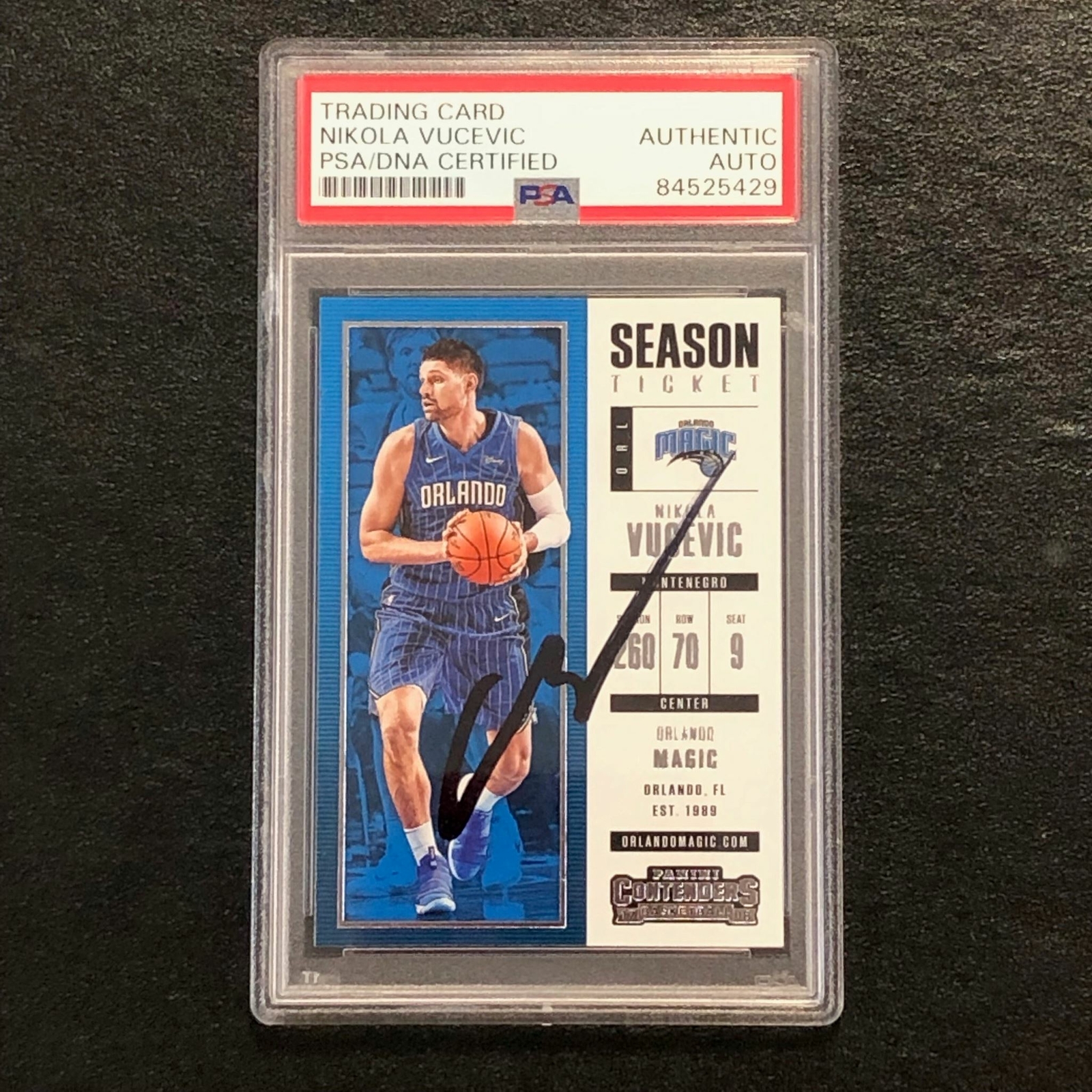 2017-18 Panini Contenders Season Ticket #32 Nikola Vucevic Signed Card AUTO PSA