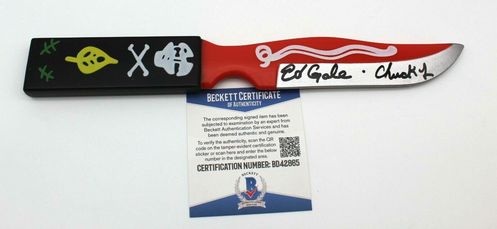 Ed Gale Signed Chucky Plastic Toy Knife w/Beckett Authentication COA