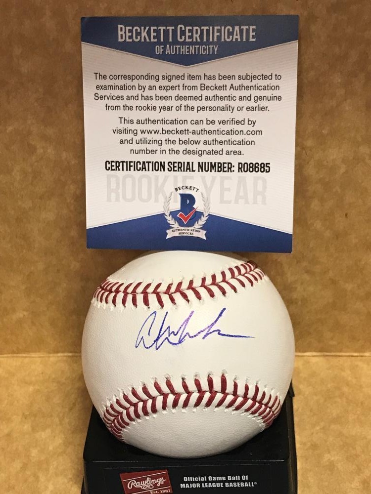 AUSTIN MEADOWS PITTSBURGH PIRATES ROOKIE YEAR SIGNED ML BASEBALL BECKETT R08685 COLLECTIBLE MEMORABILIA