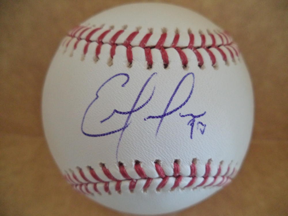 EDUARDO MORLAN CUBAN PITCHER SIGNED AUTOGRAPHED M.L. BASEBALL W/COA