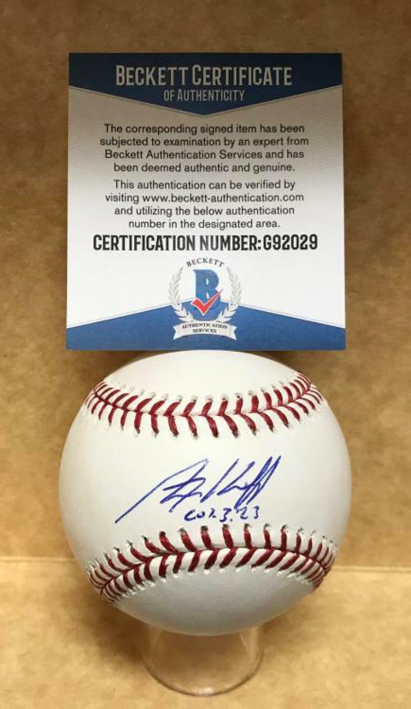 ALEX KIRILLOFF MINNESOTA TWINS SIGNED M.L. BASEBALL BECKETT G92029
