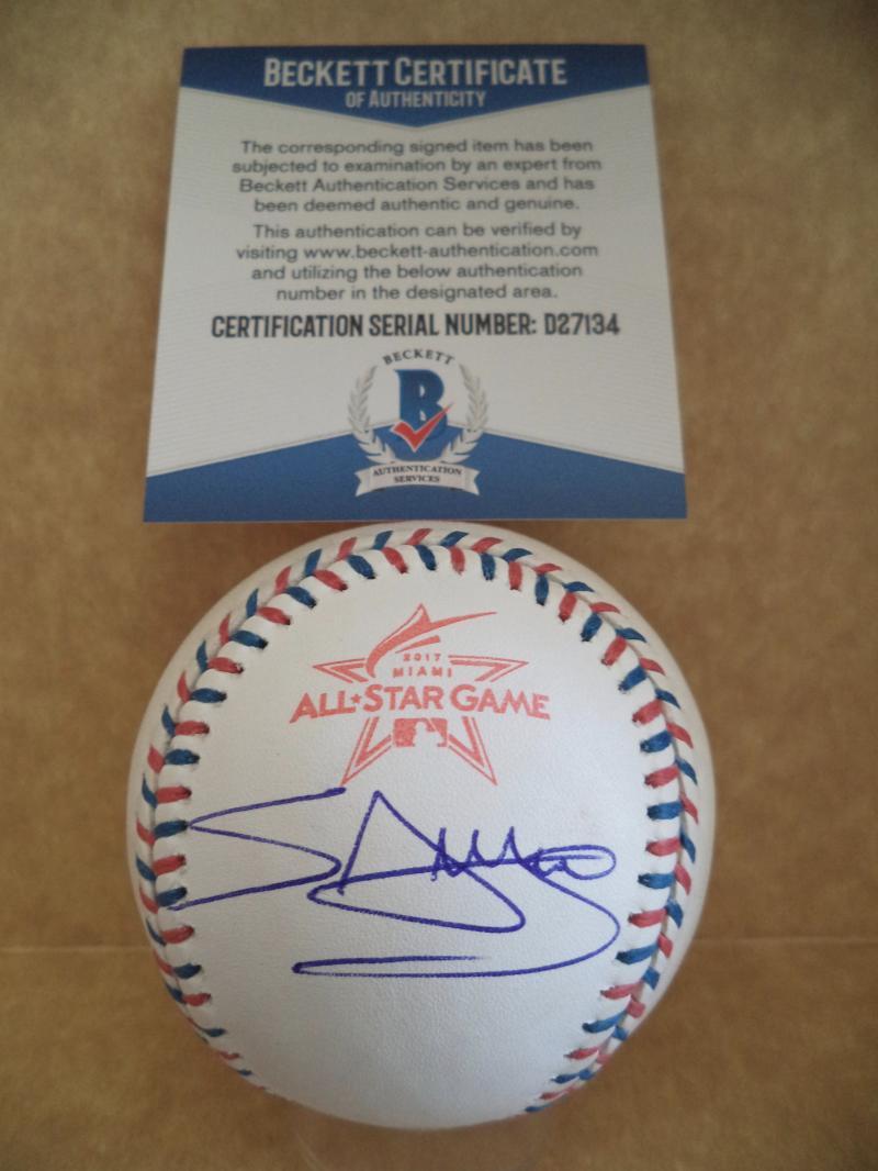 MIGUEL SANO MINNESOTA TWINS SIGNED AUTO 2017 ALL STAR BASEBALL BECKETT D27134