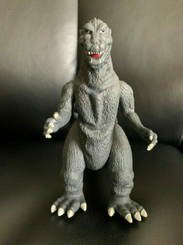 GODZILLA 1954 STYLE POSEABLE ACTION FIGURE FROM 2002 BANDAI AMAZING CONDITION COLLECTIBLE MEMORABILIA