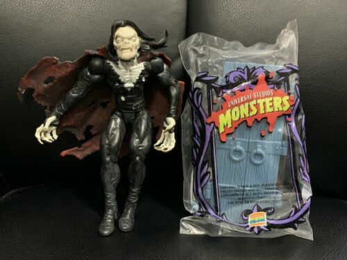 MORBIUS FIGURE+WOLFMAN 1997 UNIVERSAL STUDIOS BURGER KING TOY IN BAG LOT OF 2 COLLECTIBLE MEMORABILIA
