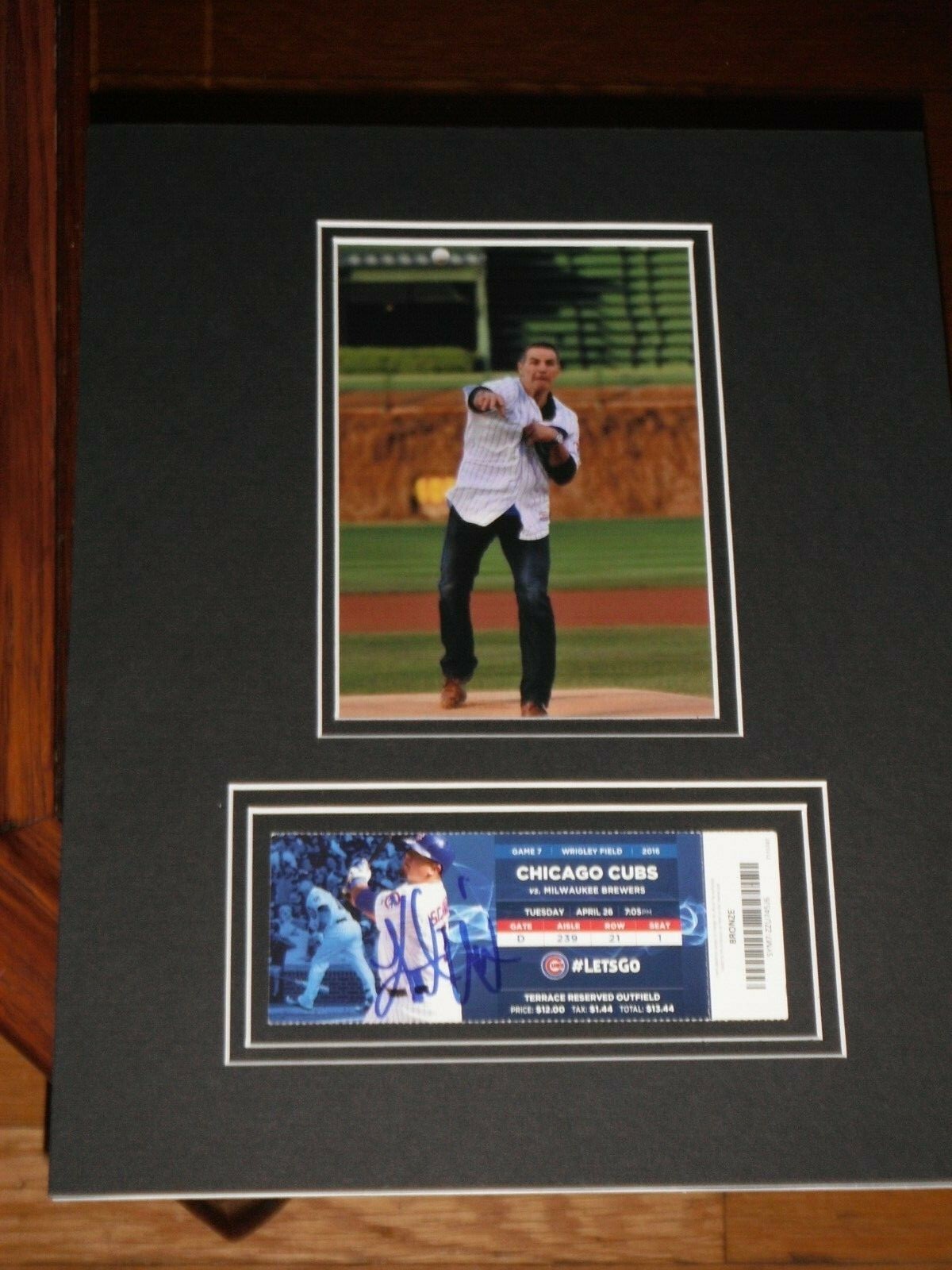 KURT WARNER SIGNED CHICAGO CUBS 1ST PITCH TICKET STUBBED MATTED