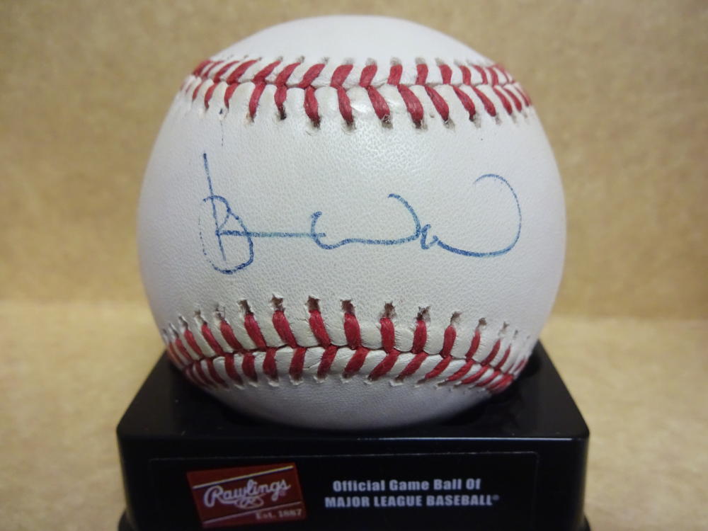 DUANE WARD BLUE JAYS/BRAVES SIGNED A.L. BASEBALL W/COA
