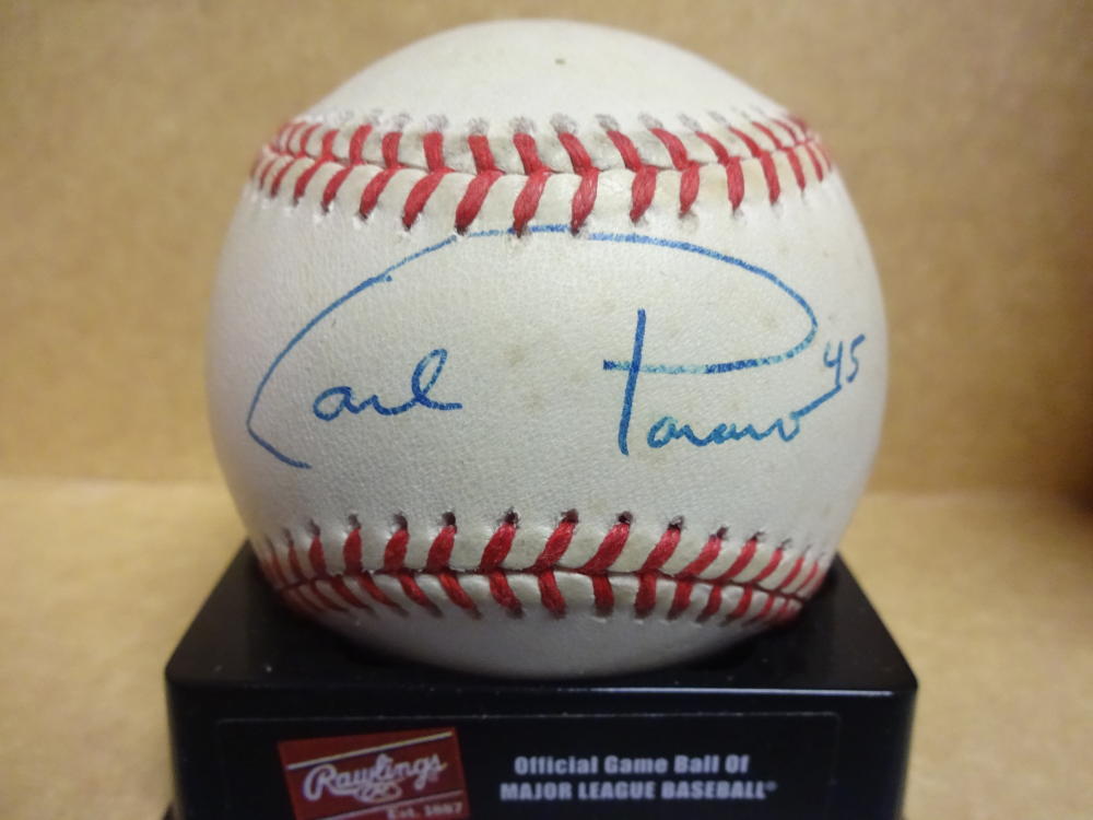 CARL PAVANO EXPOS/MARLINS SIGNED N.L. BASEBALL W/COA