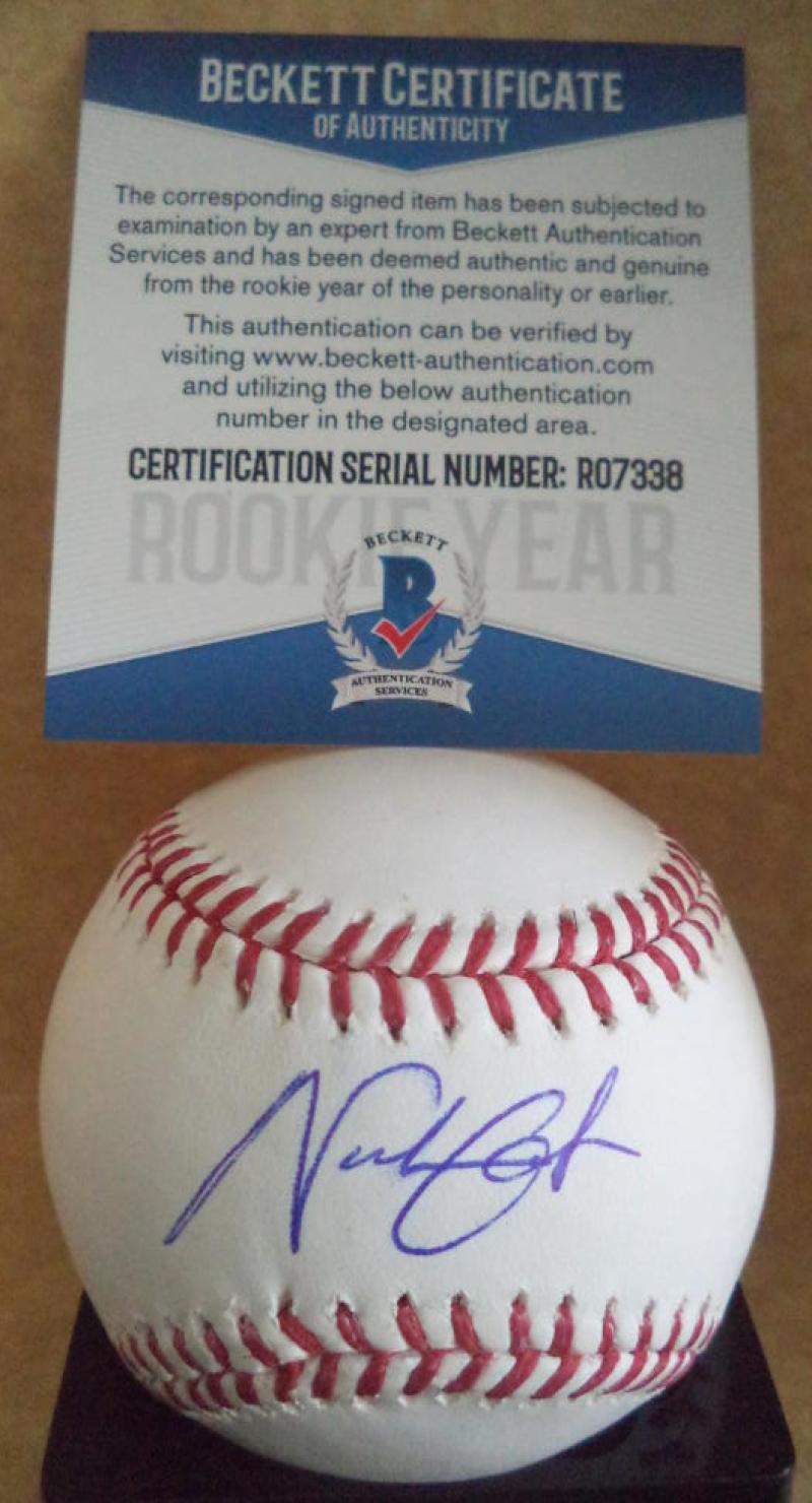 NICK GORDON MINNESOTA TWINS ROOKIE YEAR SIGNED AUTO ML BASEBALL BECKETT R07338
